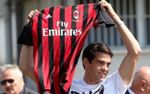  Kaká, de volta ao Milan, será mais um bom negócio do clube de Milão?  (Foto: AP)  